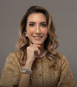 Adriana Azank